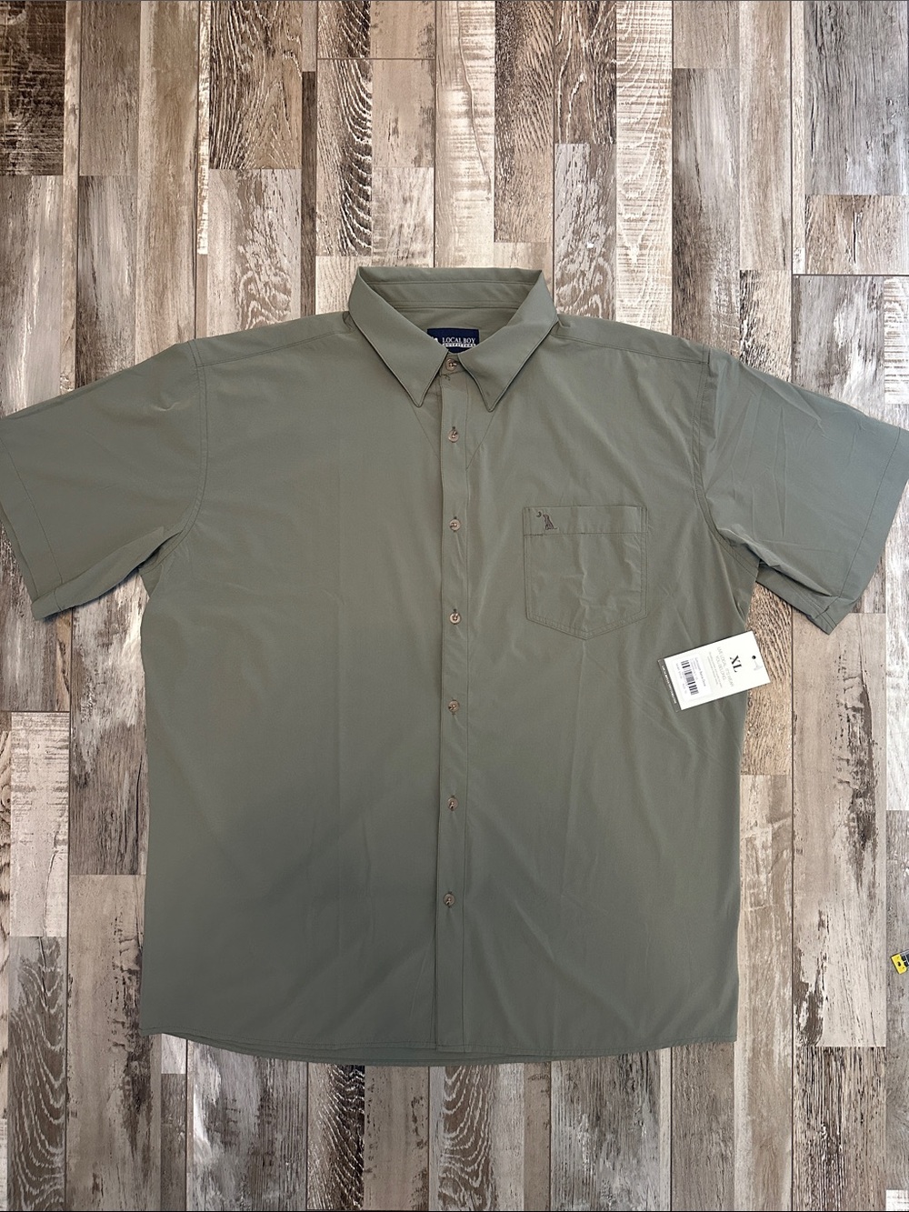 Local Boy Low Country Men's Short-Sleeve Button-Down Shirt in Olive Green